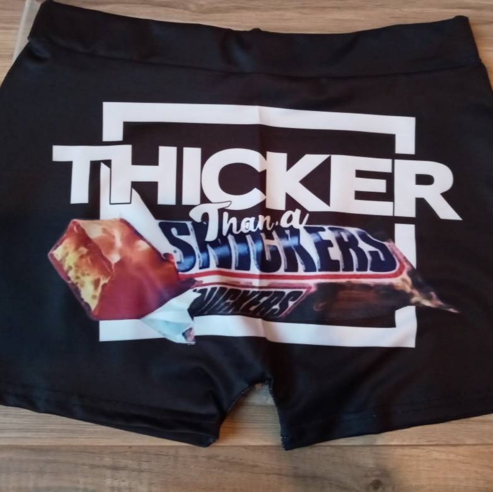 Shorts - Picture 5 of 8